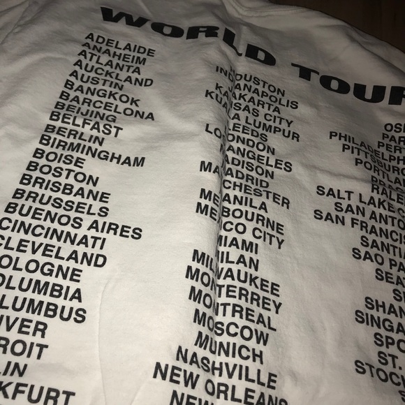 LANY 2019 world tour long sleeve shirt - Picture 11 of 13